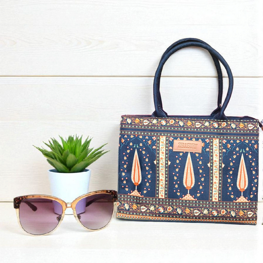 ZELLBURY Ivory Charm Canvas Bag
