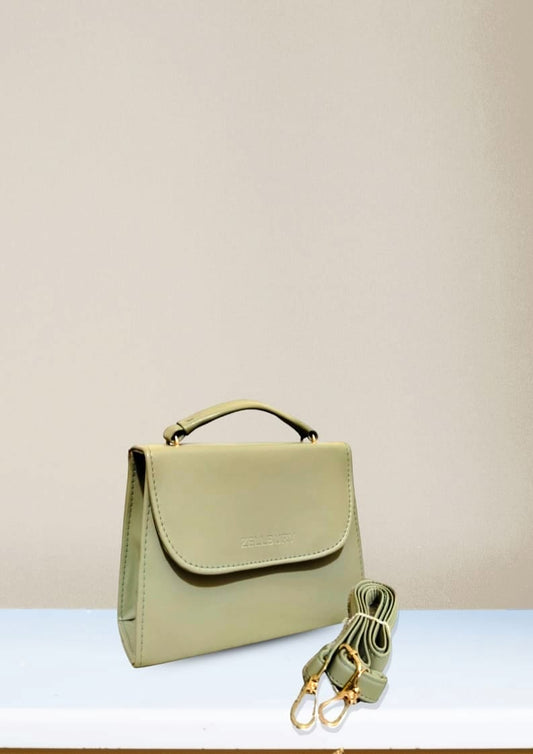 Leather Crossbody Bag – Bold, Elegant & Versatile